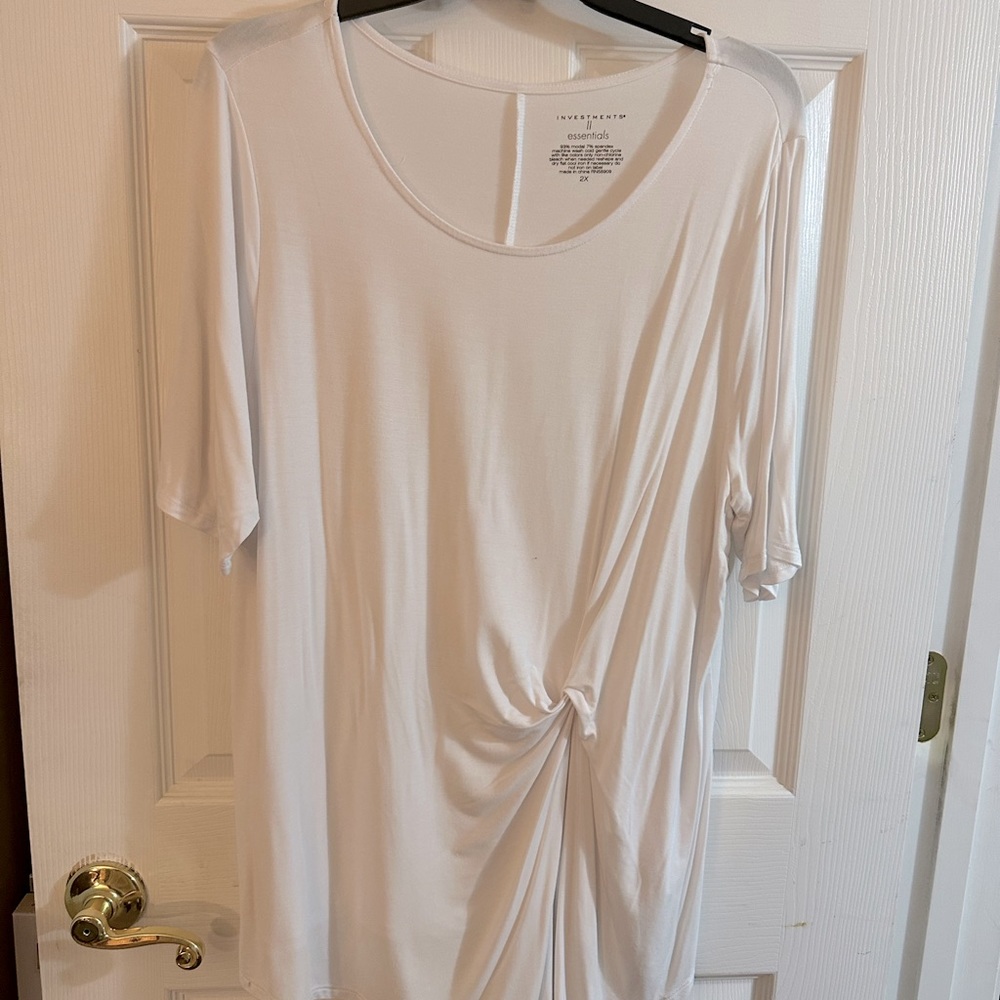 Investments II Knotted Loose Lightweight Top - Cream - 2x